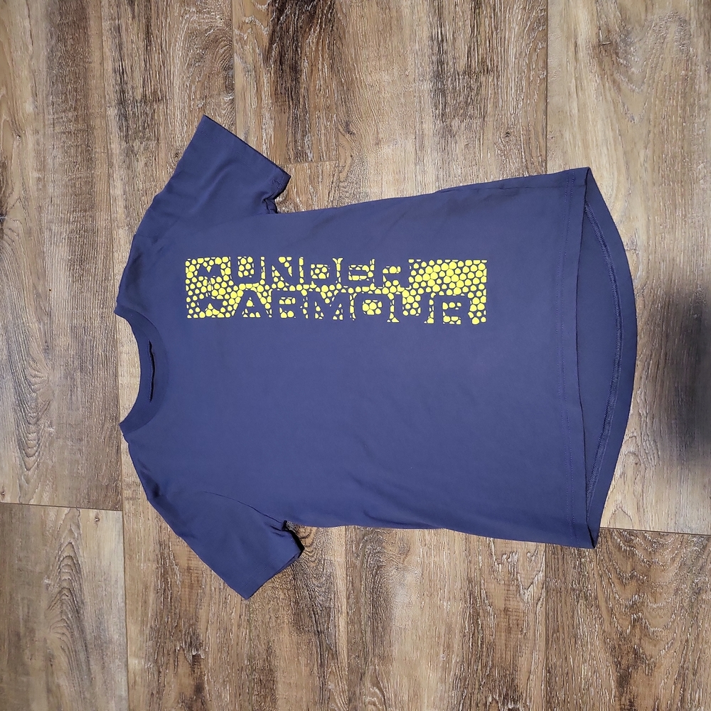 Under Armour t-shirt - youth medium